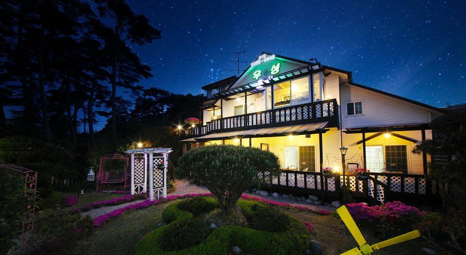 Gyeongpo Woosung Pension Gangneung Eksteriør bilde